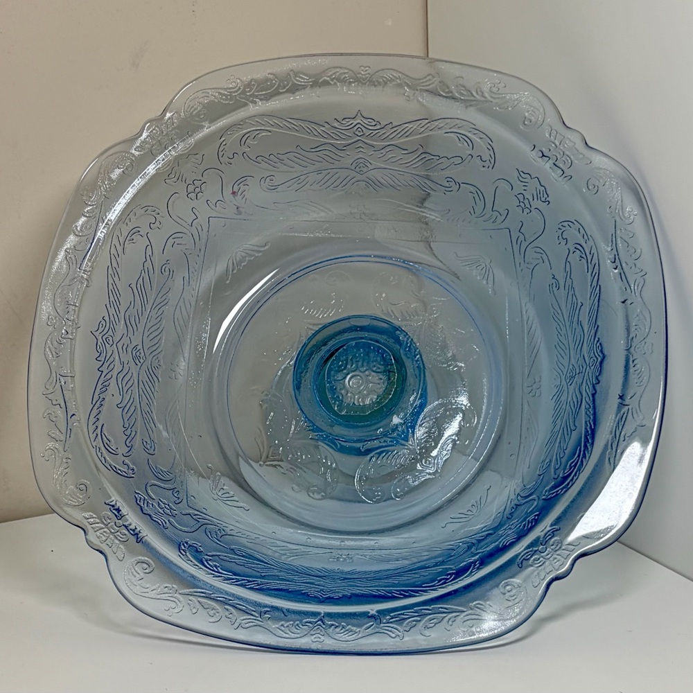 Blue Madrid Federal Glass Co. Large Fruit Bowl Depression Glass UV Reactive
